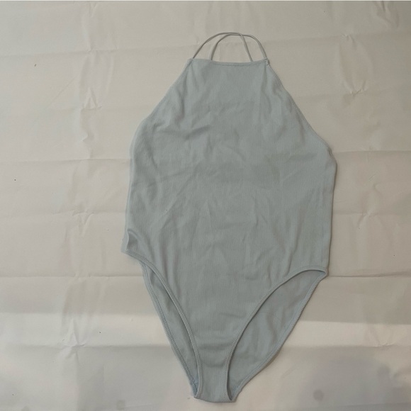 💙 Light Baby Blue Halter Bodysuit – Size Unknown 💙 - Picture 5 of 9